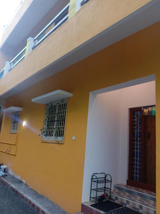 Thendral Homestay Pondicherry Luaran gambar